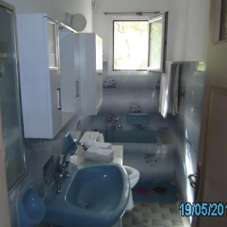 George'S House Apartment Agios Matthaios  Exterior photo
